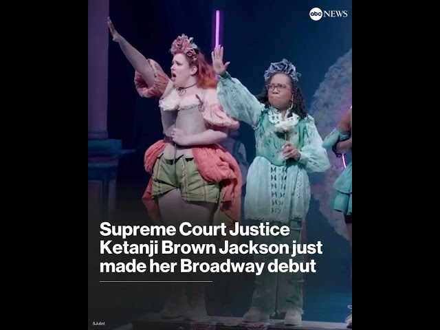 ⁣Supreme Court Justice Ketanji Brown Jackson makes Broadway debut