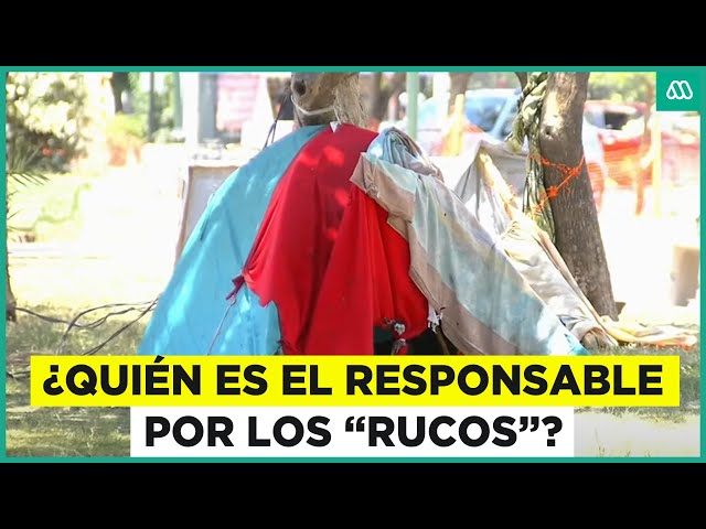 ⁣"Rucos" en calles de Santiago: ¿Quién es el responsable de las improvisadas viviendas?