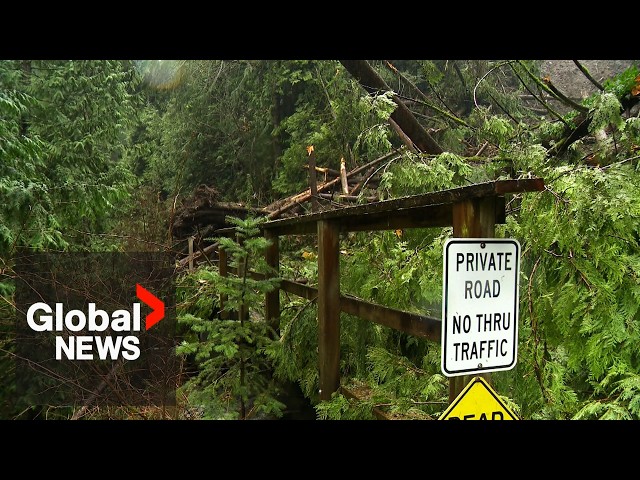 ⁣One dead, one still "unaccounted for" after BC's Sea to Sky Highway mudslide washes a