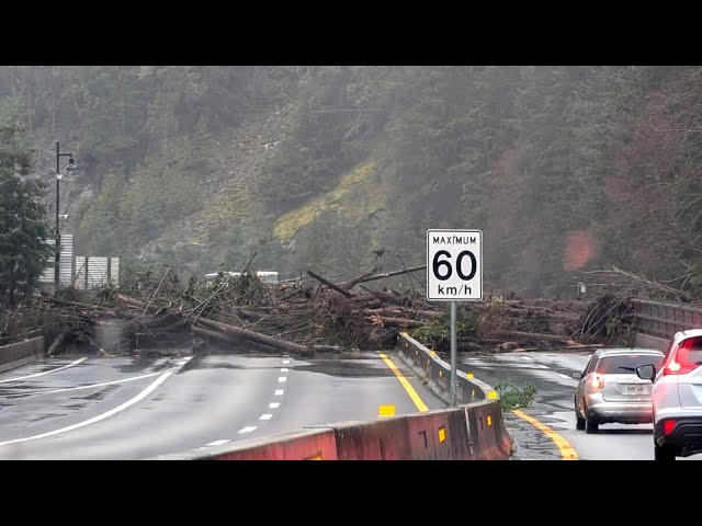 ⁣Mudslide sweeps through British Columbia village, killing 1 person