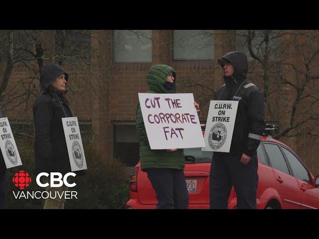 ⁣B.C. union reacts to labour board ruling on Canada Post strike