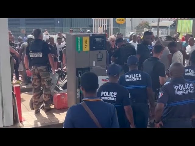 ⁣En direct de Mayotte après le passage du cyclone Chido ce Mardi 17 Décembre 2024