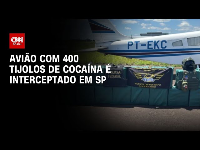 ⁣Avião com 400 tijolos de cocaína é interceptado em SP | CNN NOVO DIA