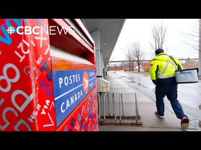 ⁣Canada Post workers return to work, facing a huge backlog of mail