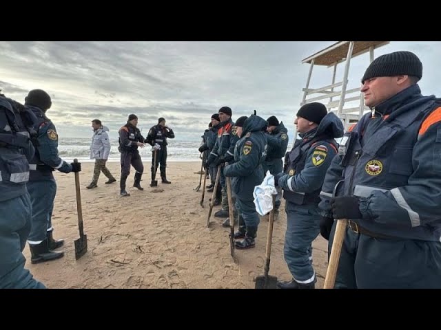 ⁣Oil stains wash ashore after storm damages Russian oil tankers