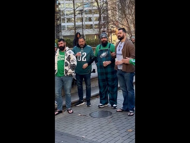 ⁣Jason Kelce look-alikes flock to Philadelphia contest #Shorts