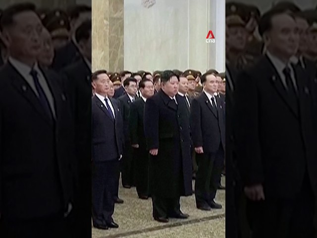 ⁣Kim Jong Un pays tribute to his father during visit to family tomb