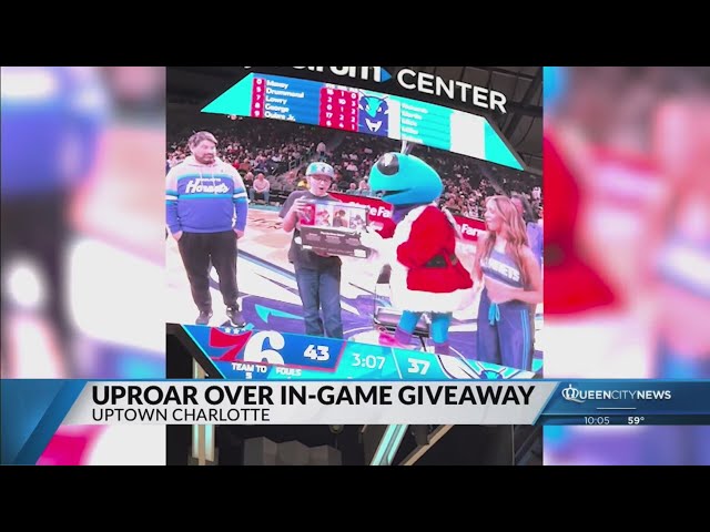 ⁣Charlotte Hornets apologize after PS5 taken from 13-year-old after on-court giveaway