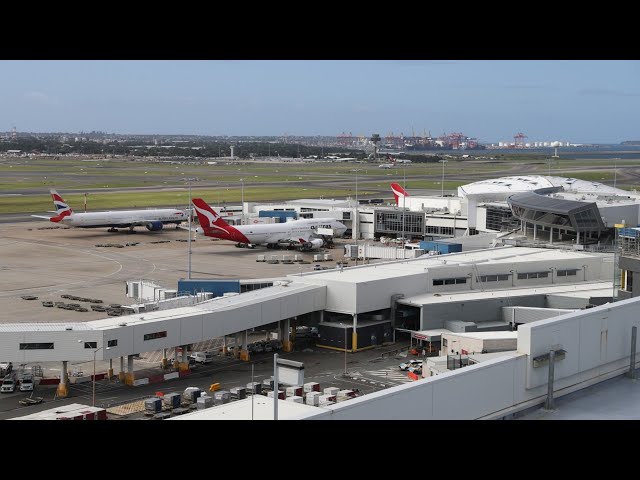 ⁣Juneyao Air lands at Sydney Airport for the first time