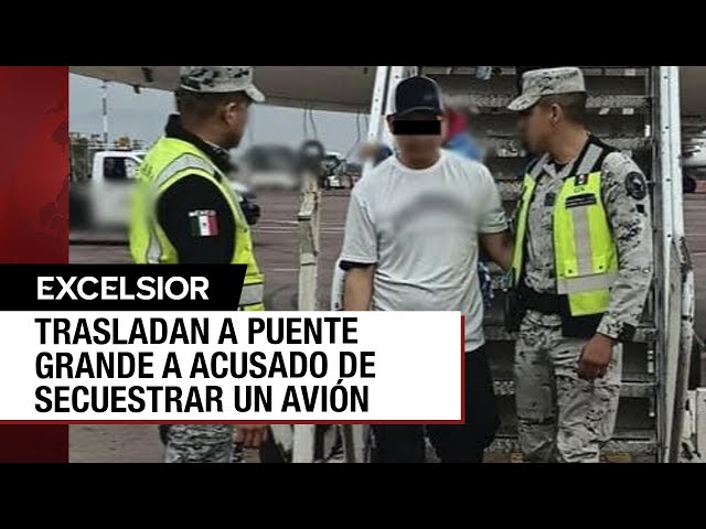 ⁣Hombre que intentó desviar avión de Volaris ingresa al penal de Puente Grande