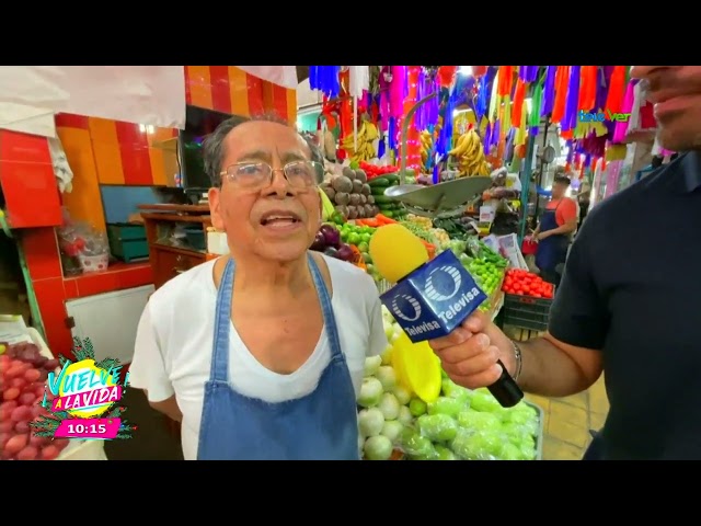 ⁣Nos fuimos al mercado para buscar los ingredientes del riquísimo ponche.