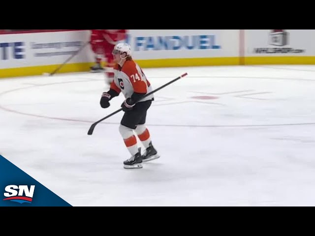 ⁣Flyers' Owen Tippett Pulls Off Slick Toe Drag For Unbelievable Goal