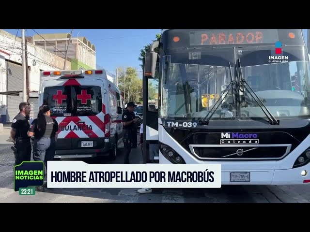 ⁣Peatón es arrollado por Macrobús en Guadalajara | Noticias GDL con Rey Suárez