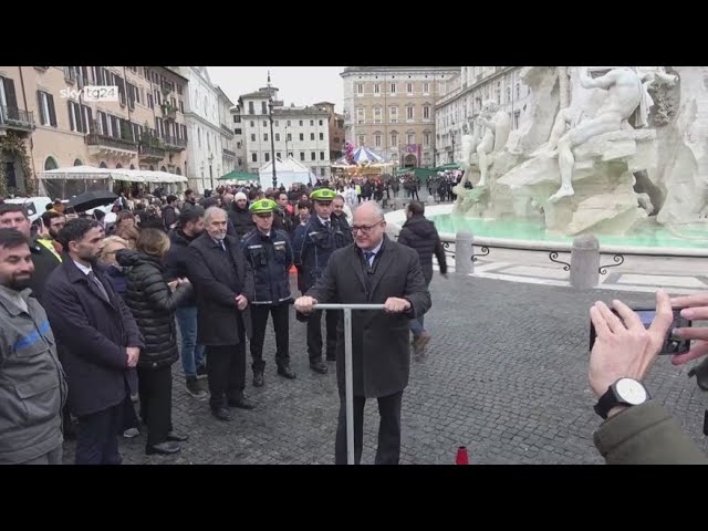 ⁣Roma, riaperta a piazza Navona la Fontana dei Quattro Fiumi