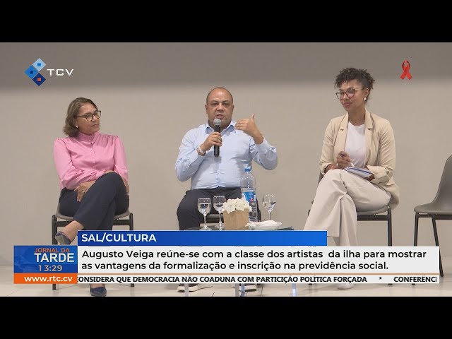 ⁣Sal: Ministro da Cultura reúne-se com classe dos artistas para mostrar as vantagens da formalização