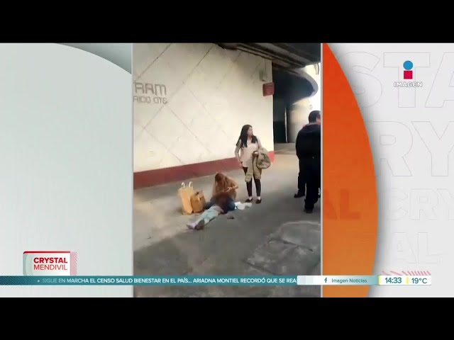 ⁣Niña cae de escaleras eléctricas del metro de la CDMX | Noticias con Crystal Mendivil