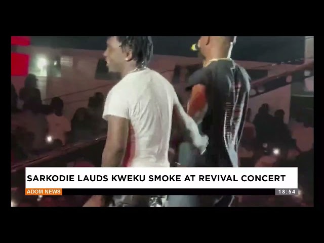 ⁣Sarkodie lauds kweku smoke at revival concert - Evening News on Adom TV (19-12-24)