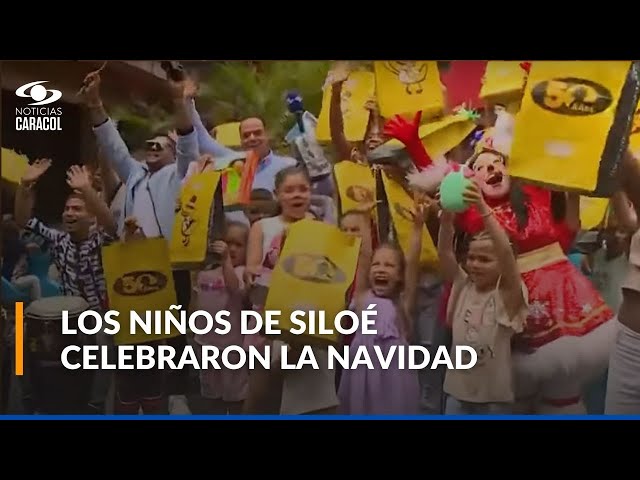 ⁣Los niños de Siloé celebraron la Navidad a ritmo de salsa y con deliciosos pandebonos