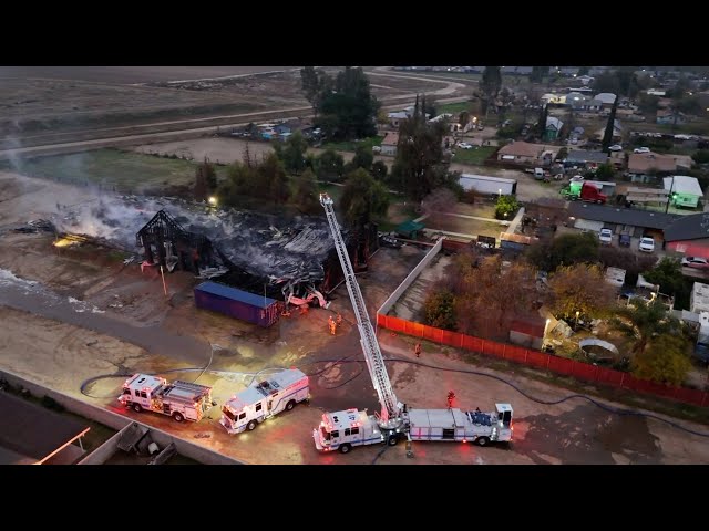 ⁣A construction site in Lamont catches fire early Thursday morning