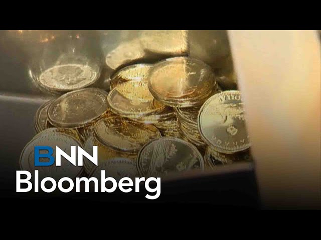 ⁣Loonie outlook amid economic headwinds