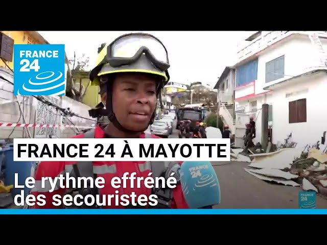 ⁣À Mayotte, le rythme effréné des secouristes une semaine après le cyclone Chido • FRANCE 24