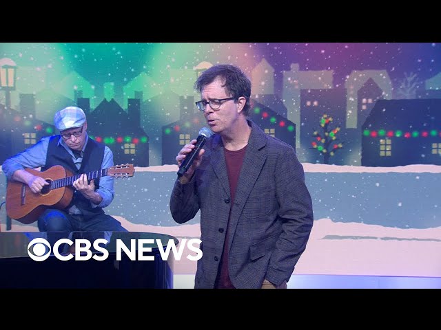 ⁣Saturday Sessions: Ben Folds performs "The Christmas Song"