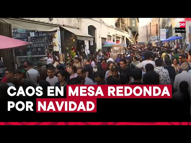 ⁣Multitudes desbordadas en Mesa Redonda mientras autoridades luchan contra el comercio informal