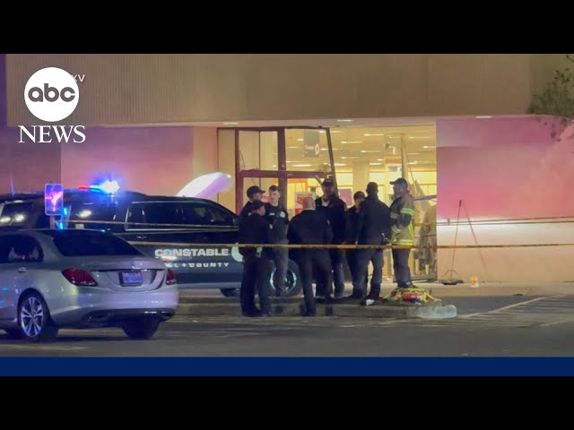 ⁣Multiple injured after driver in police chase crashes into Texas mall