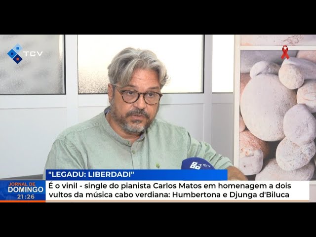 ⁣É o vinil - single do pianista Carlos Matos em homenagem a dois vultos da música cabo verdiana