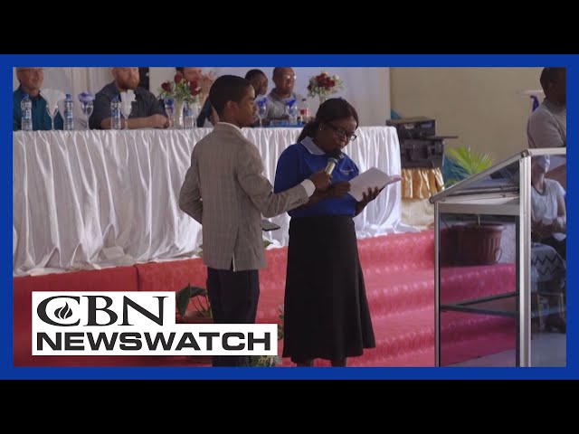 ⁣Bibles to Every Corner of the World | CBN NewsWatch - December 23, 2024