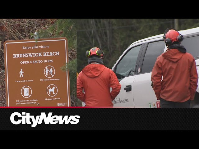 ⁣Second missing person found dead after Lions Bay mudslide