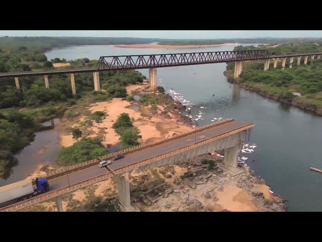 ⁣Bridge collapse in Brazil leaves at least 2 dead and a dozen others missing