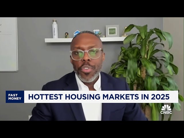 ⁣Zillow predicts stronger housing market in 2025