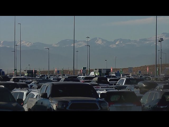 ⁣Denver International Airport sees record number of holiday travelers