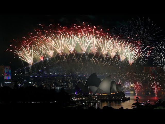 ⁣NYE celebrations to go ahead after NSW rail unions backed down on major industrial action