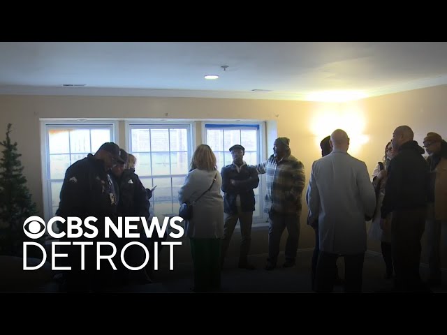 ⁣Detroit family surprised with new home