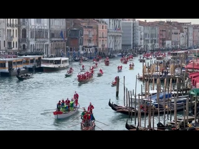 ⁣Venise : Noël pieds dans l'eau... Ou presque