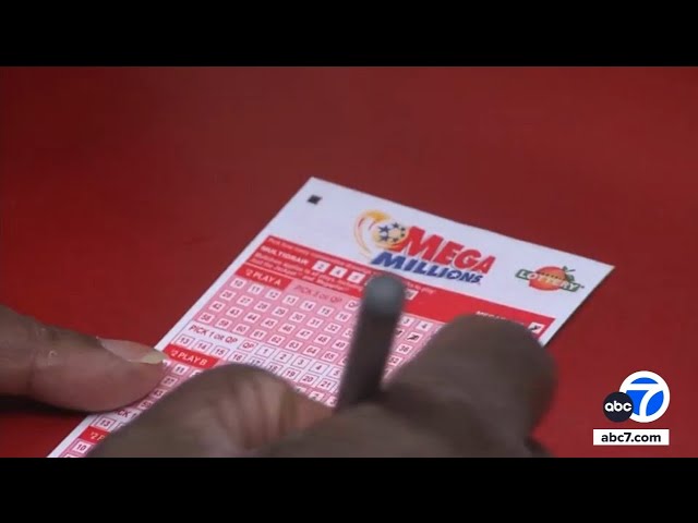 ⁣Mega Millions jackpot nears $1 billion for Christmas Eve drawing