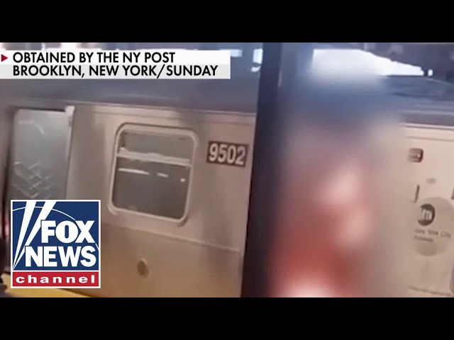 ⁣'DANIEL PENNY FACTOR': Critics speculate why bystanders failed to save woman on subway