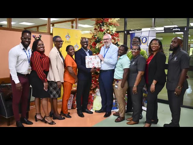 ⁣UWI Cave Hill spreads Christmas cheer to sick children