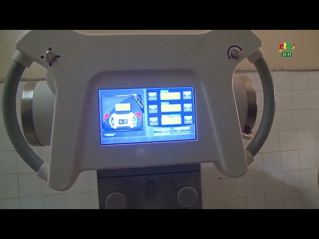 ⁣AES Actualité : installation d’un nouveau scanner de 64 barrettes à l’hôpital national de Niamey