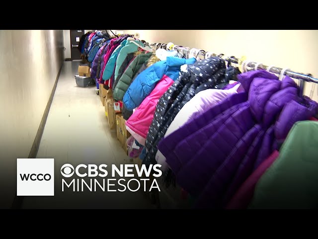 ⁣St. Paul schools warming families with coats and blankets drive