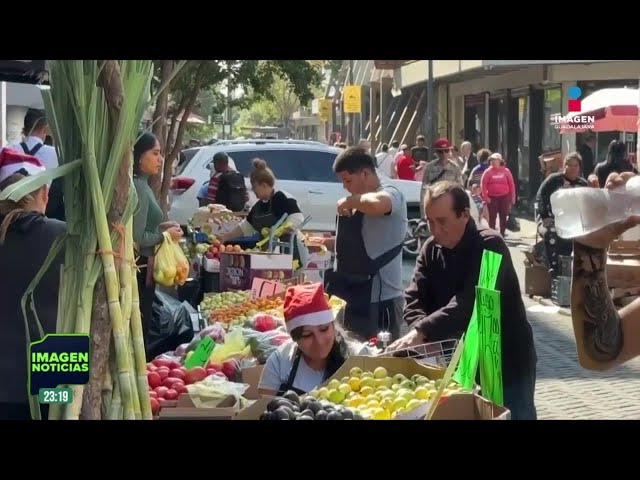 ⁣Mercados de Guadalajara abarrotados por compras navideñas | Noticias GDL con Rey Suárez