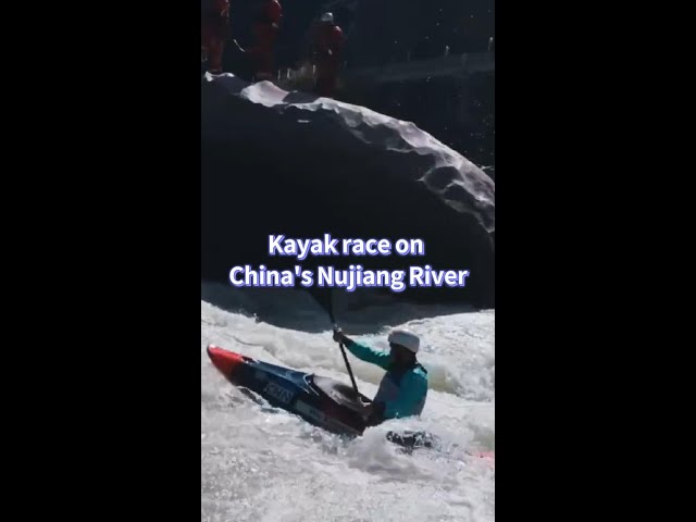 ⁣Kayak race on China's Nujiang River