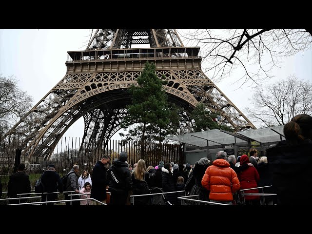 ⁣Eiffel Tower evacuated after fire alarm