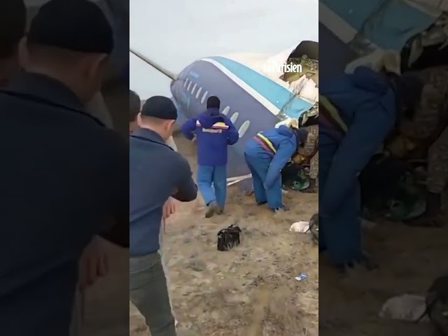 ⁣Des survivants dans le crash d’un avion au Kazakhstan