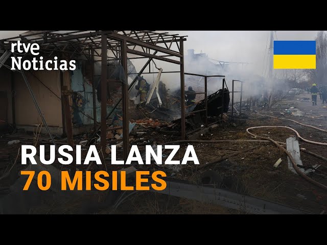 ⁣GUERRA UCRANIA: RUSIA ATACA el SISTEMA ELÉCTRICO ucraniano con MISILES el día de NAVIDAD | RTVE