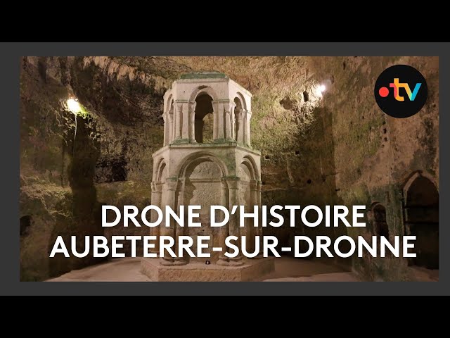 ⁣"Drone d'histoire" - L'église d'Aubeterre-sur-Dronne