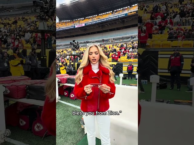 ⁣Gracie Hunt shares her Christmas message from Psalm 134 for the Chiefs vs. Steelers game. ❤️