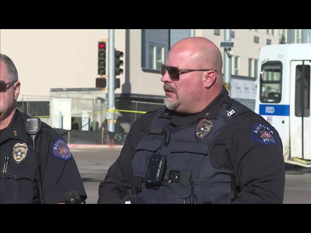 ⁣Aurora police provide updates on shooting that ended in car crash involving RTD light rail train